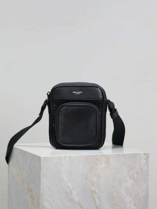 Picture of Saint Laurent Handbags _SKUfw170093870fw